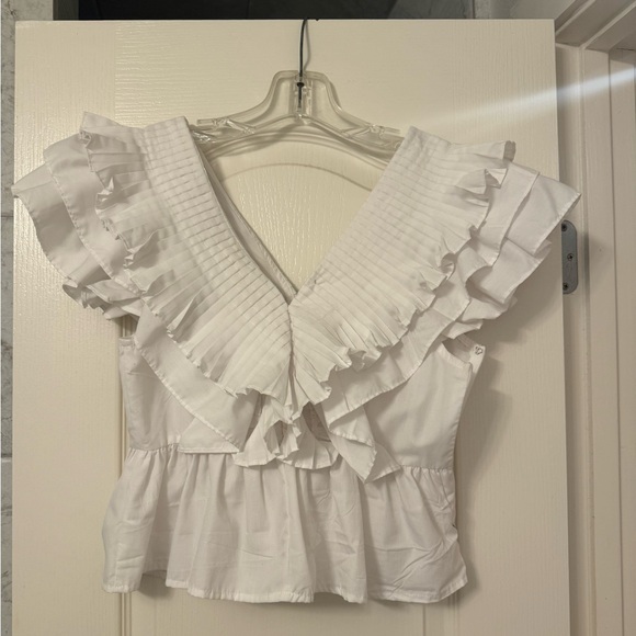 Entro White Ruffle Top - Picture 5 of 6